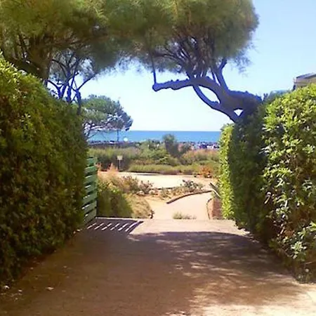 Bord De Avec Ascenseur Et Parking Securise - Fr-1-338-555 * Sète